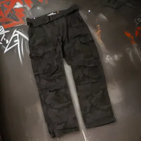 *MISKEEN* BLACK-CAMO CARGO PANTS (BELTED) (40” X 34”)