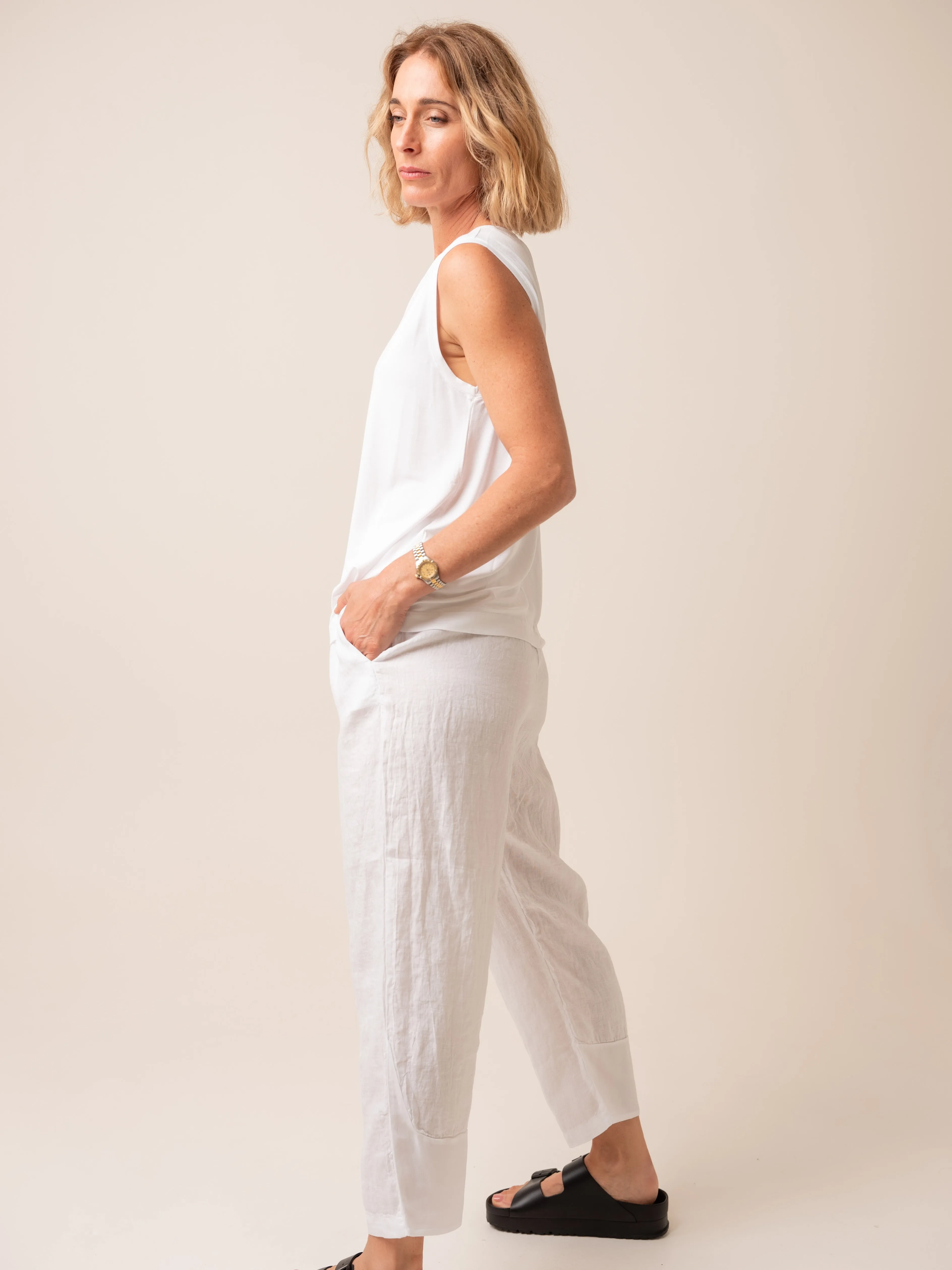 Transit Par Such Linen Pant with Viscose Detail in White